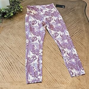 Floral capri high waisted leggings size S NWT LegEnd